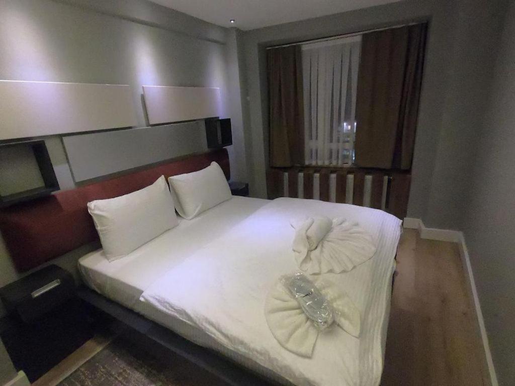 The Sisli Corner Park Inn Istanbul Exterior foto