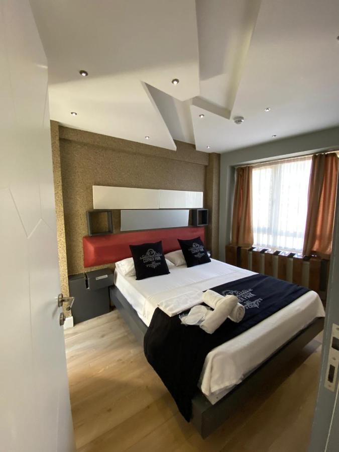 The Sisli Corner Park Inn Istanbul Exterior foto